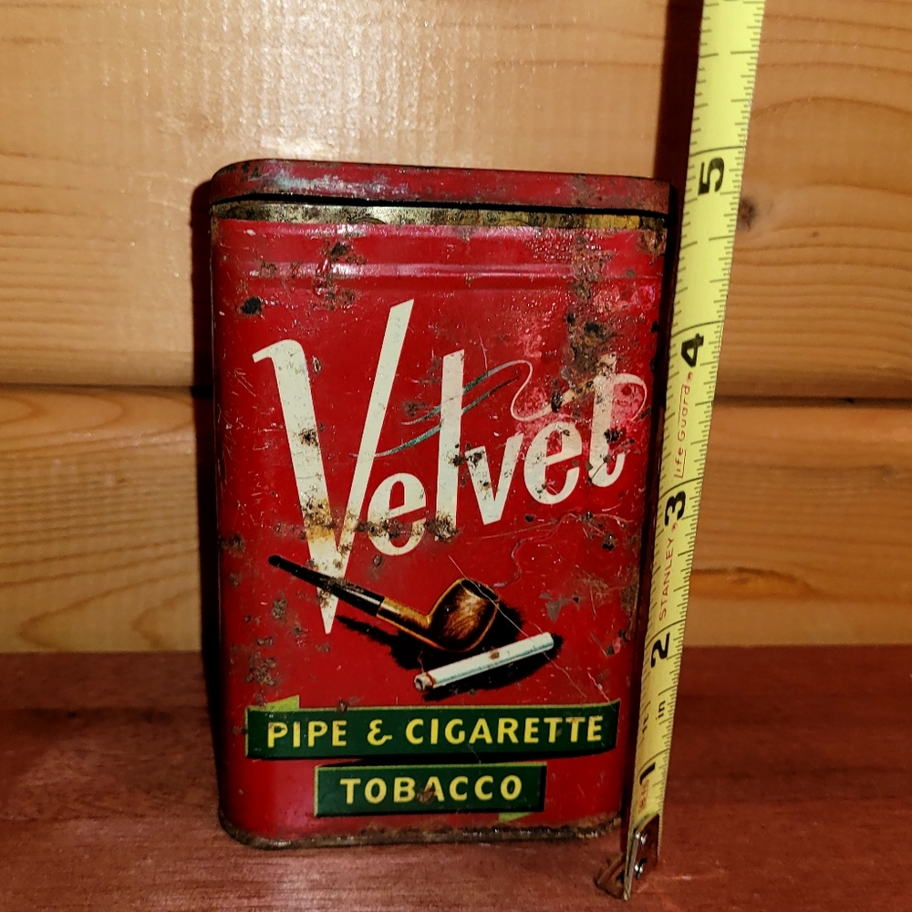 Vintage Velvet Tobacco Tin "Made from the best sun ripened Kentucky Burley..." - Picture 9 of 11